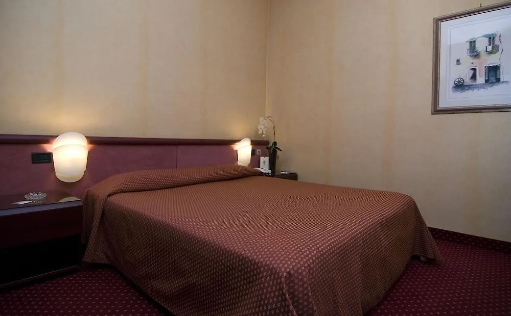 Hotel Boston Bari