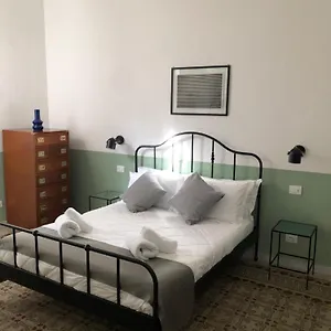 Apartament Caves