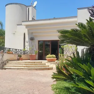 Flora İtalya